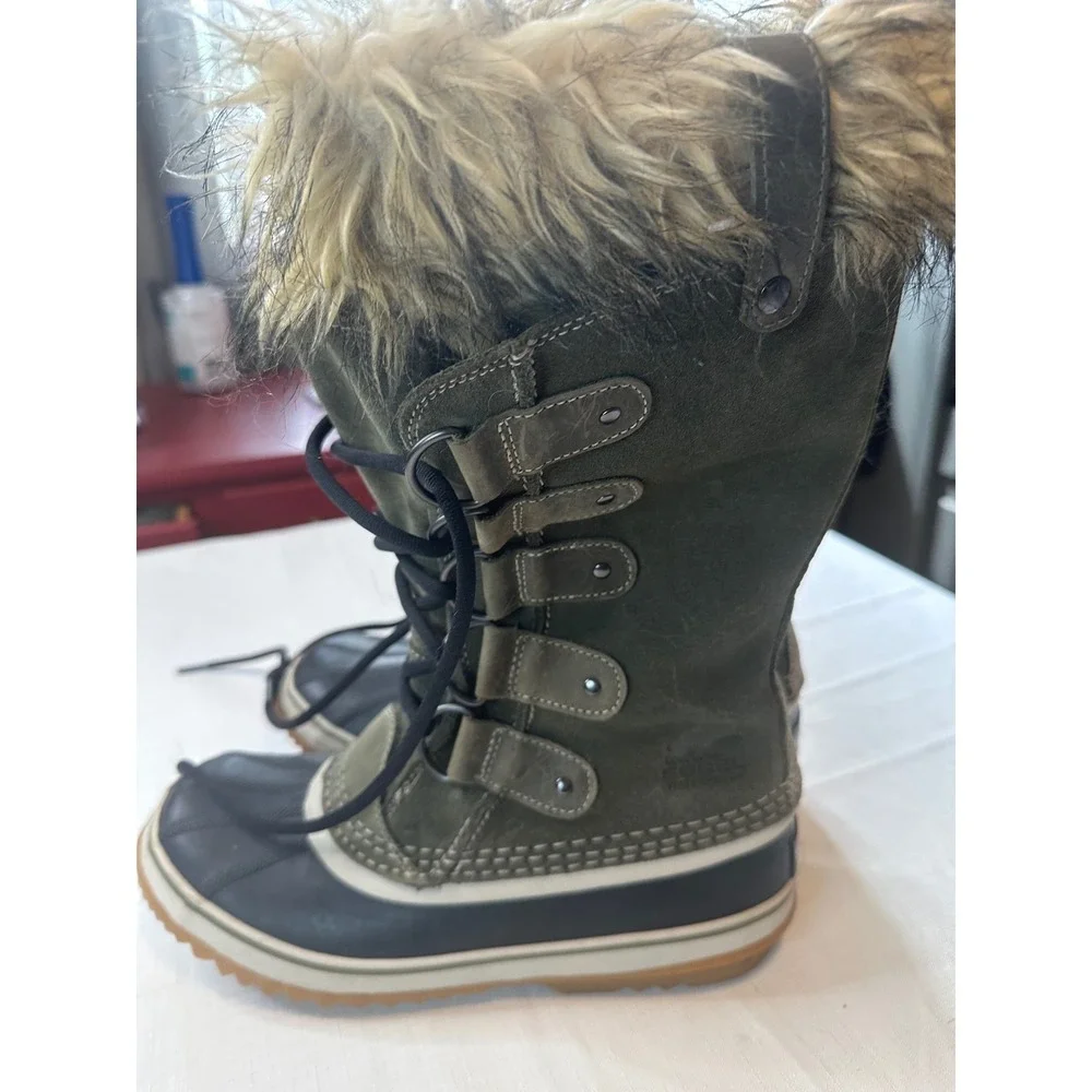 Sorel embrace winter